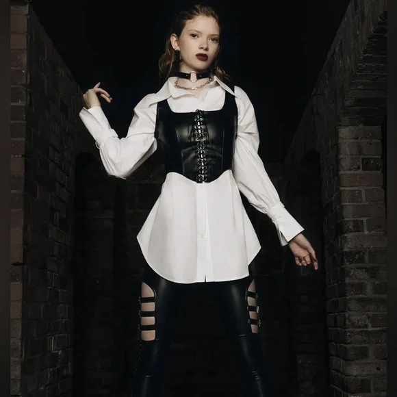 Blackmilk Clothing Gothic Romance Cinched Waist Button Up Shirt - Picture 6 of 10